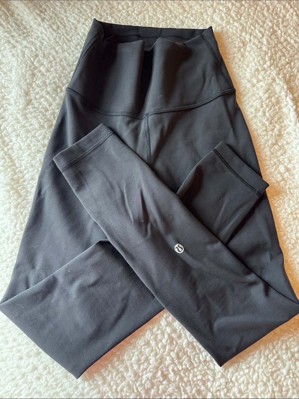 Lululemon black leggings